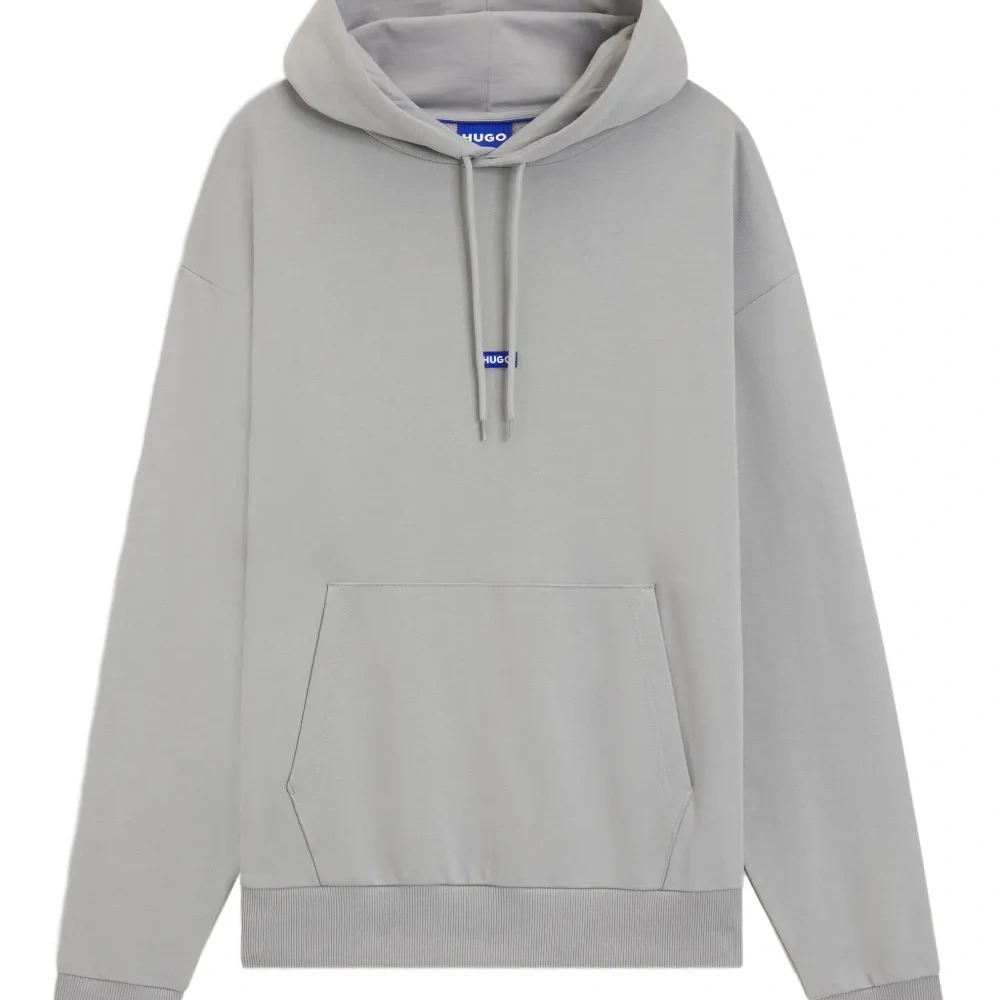 Худи с нашивкой-логотипом