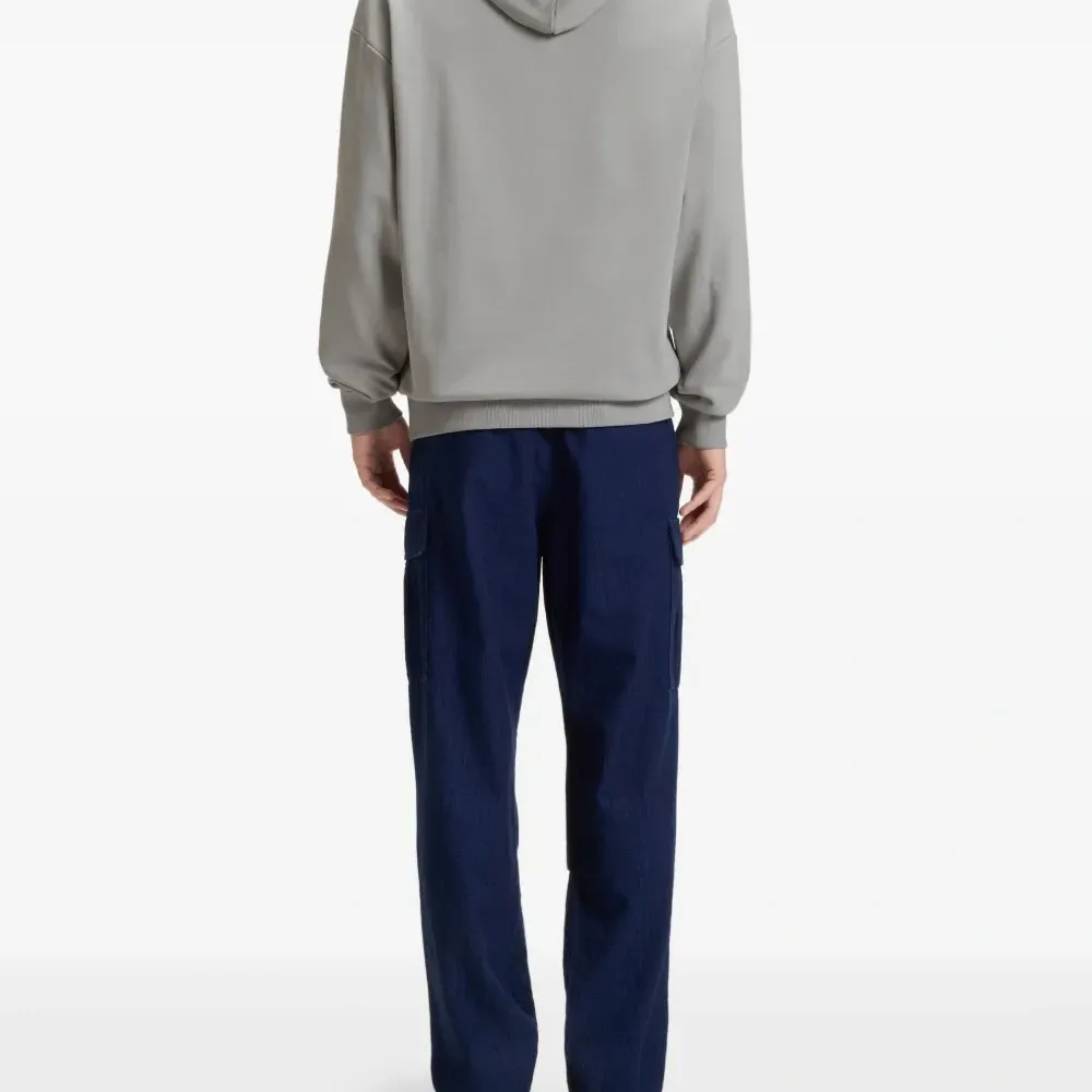 Худи с нашивкой-логотипом