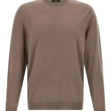 Свитер с круглым вырезом