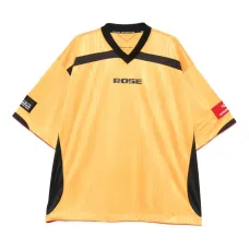 Футболка с V-образным вырезом