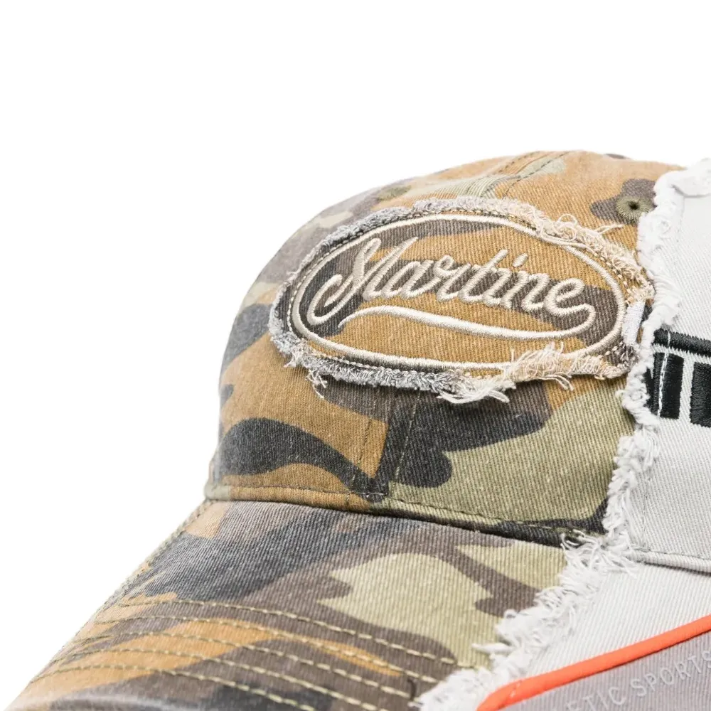 Бейсболка с логотипом