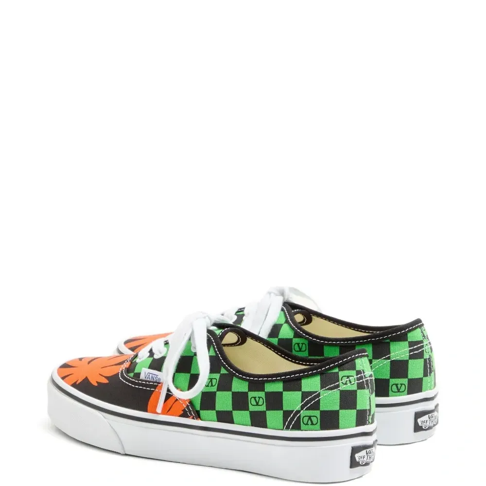 Кеды в клетку из коллаборации с Vans