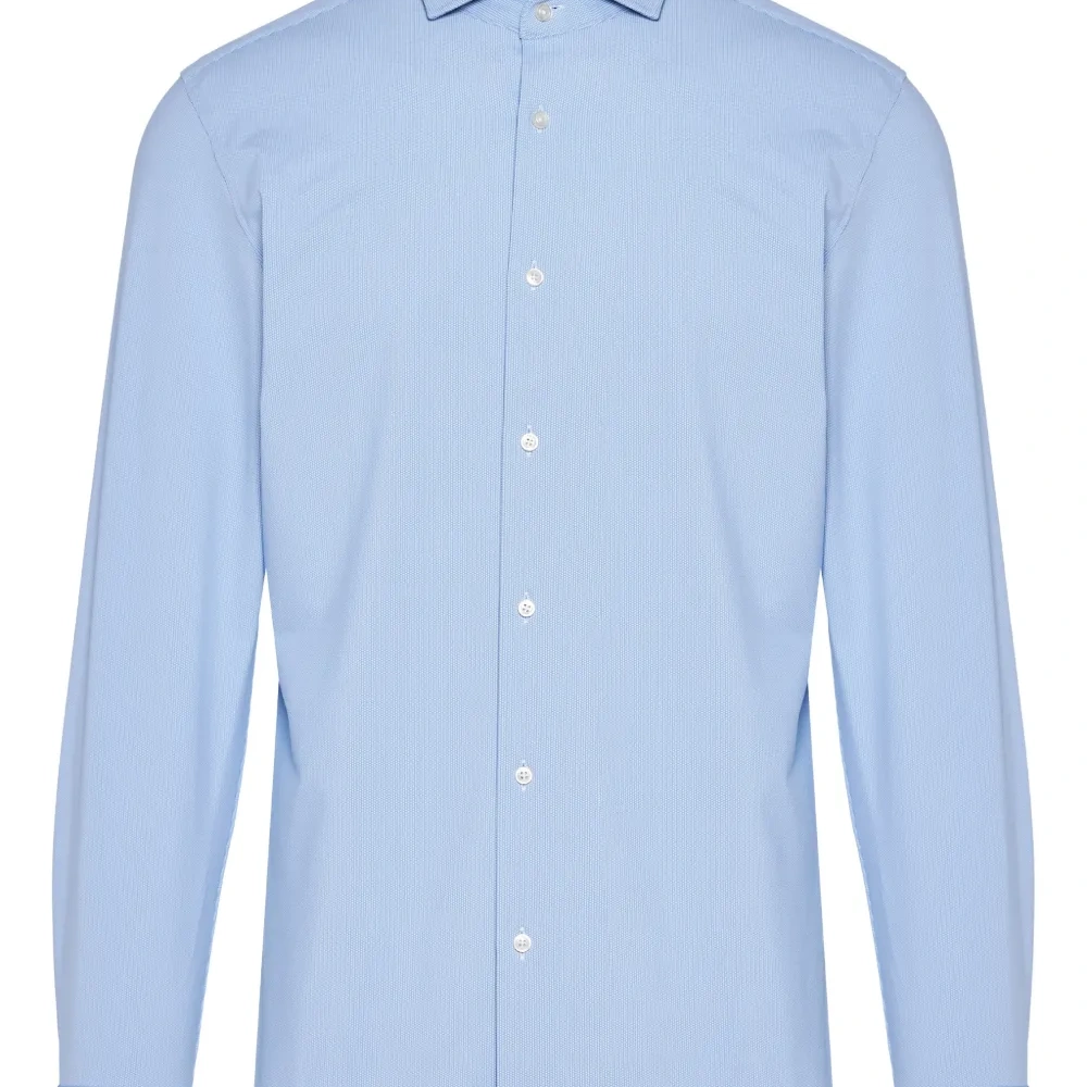 Рубашка на пуговицах