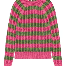 Полосатый свитер фактурной вязки