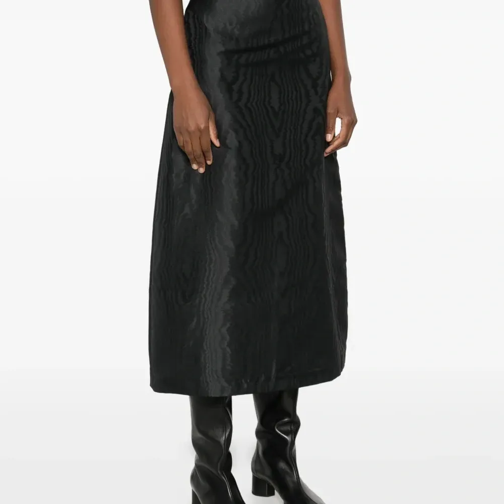 Фактурная юбка макси