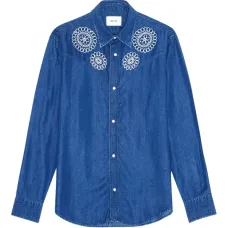 Джинсовая рубашка с вышивкой