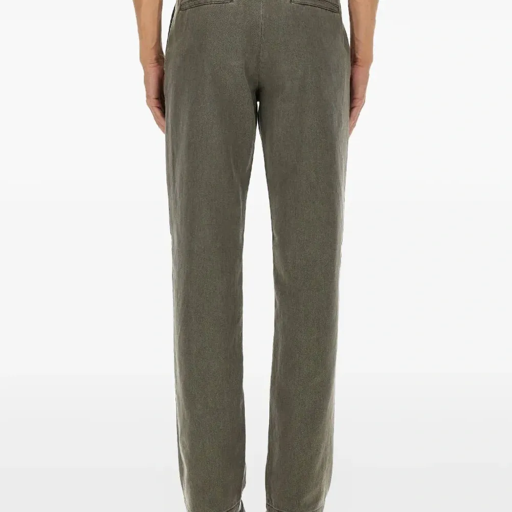 Брюки с карманами