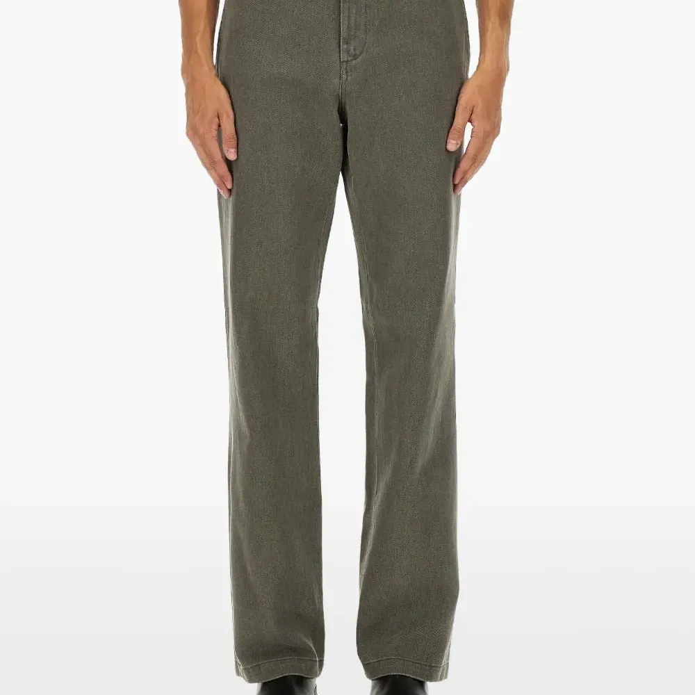 Брюки с карманами