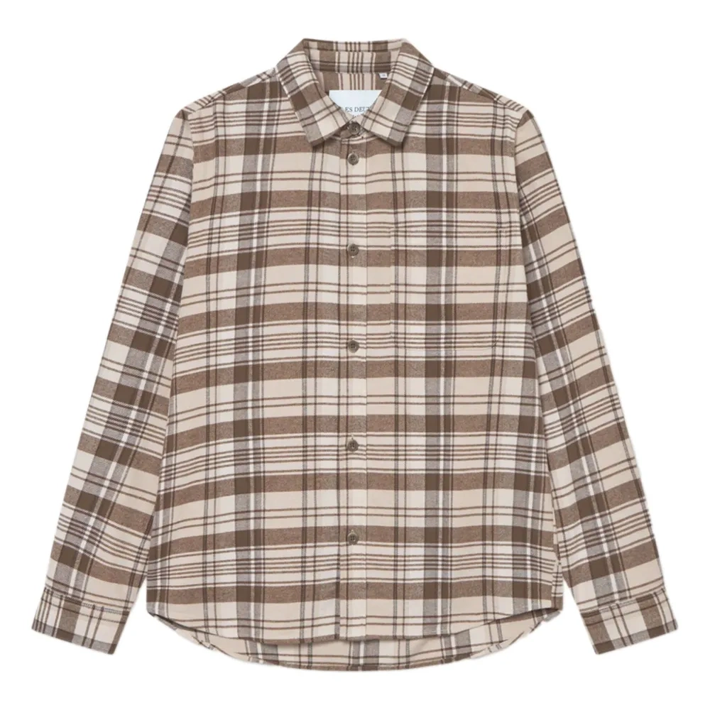 Клетчатая рубашка на пуговицах