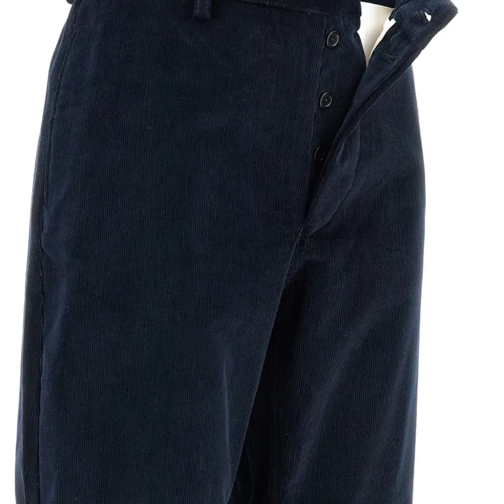 Вельветовые брюки с пуговицами