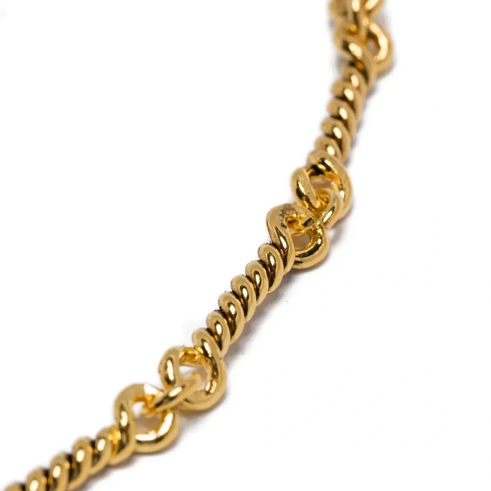 Ожерелье с сердцем на закрученной цепочке