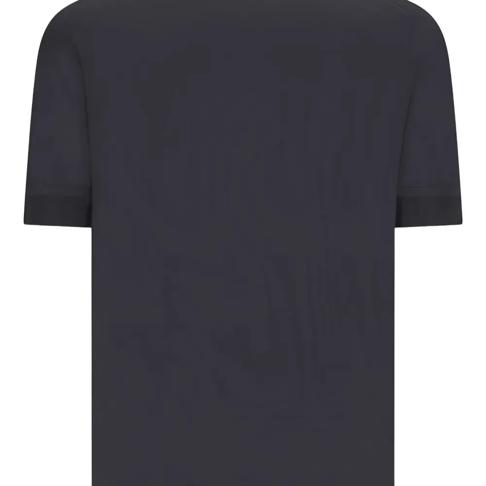 Футболка с короткими рукавами и круглым вырезом