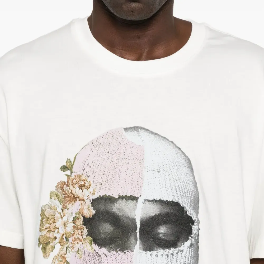 Футболка с графическим принтом