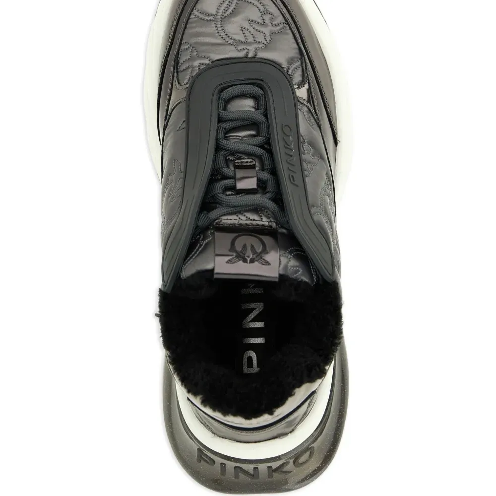 Стеганые кроссовки Ariel 19 с логотипом