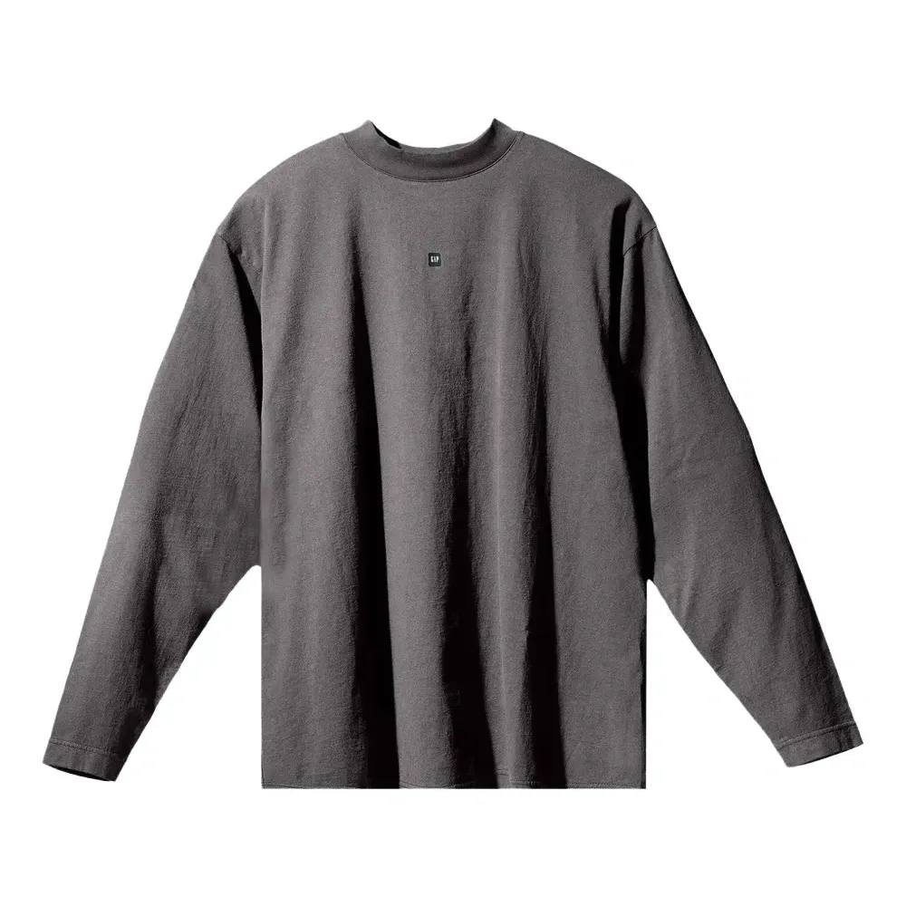 Футболка с длинными рукавами и логотипом