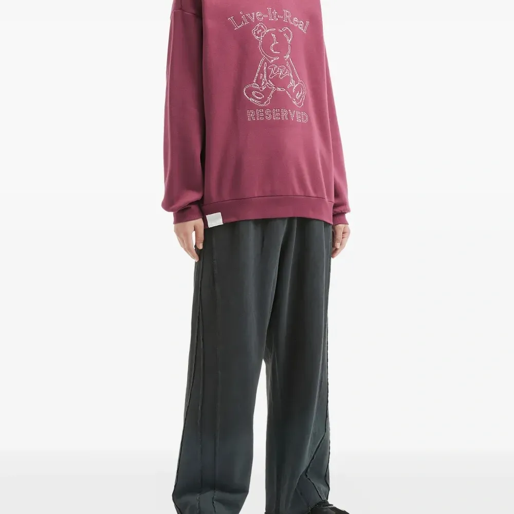 Толстовка с вышивкой