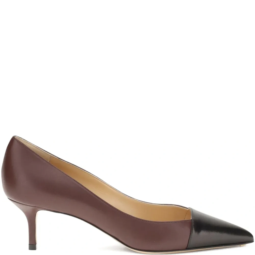 Туфли с заостренным носком