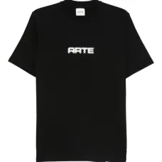 Футболка с логотипом