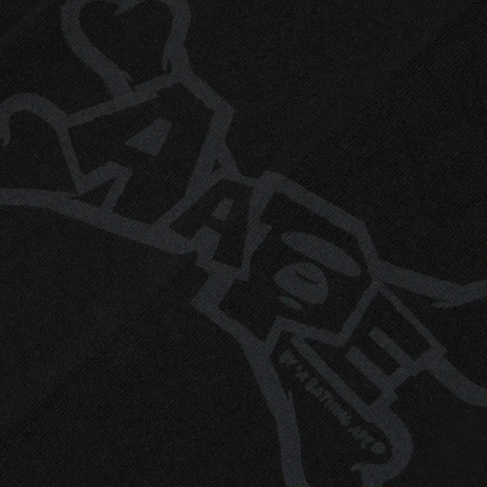 Футболка с длинными рукавами и логотипом