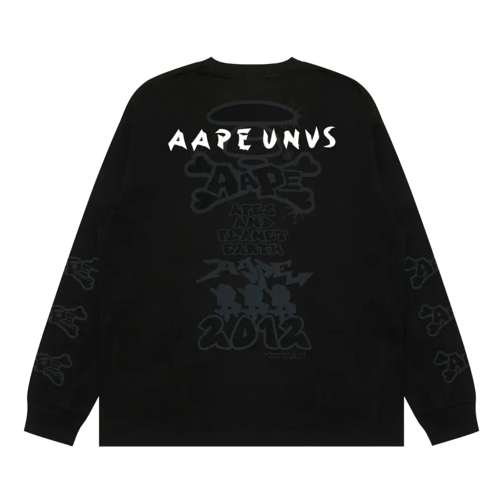 Футболка с длинными рукавами и логотипом