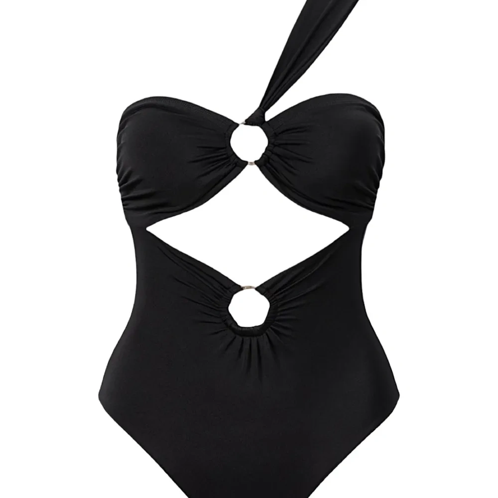 Купальник на одно плечо