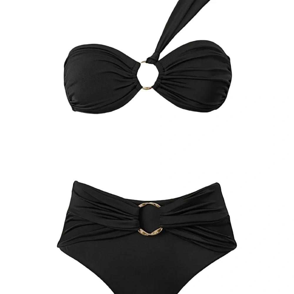 Бикини с кольцом