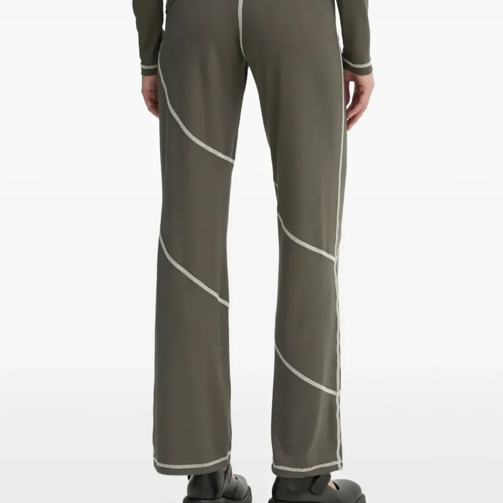 Брюки с контрастной строчкой