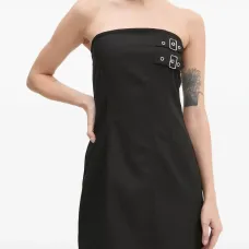 Платье без бретелей с пряжкой Платье без бретелей с пряжкой