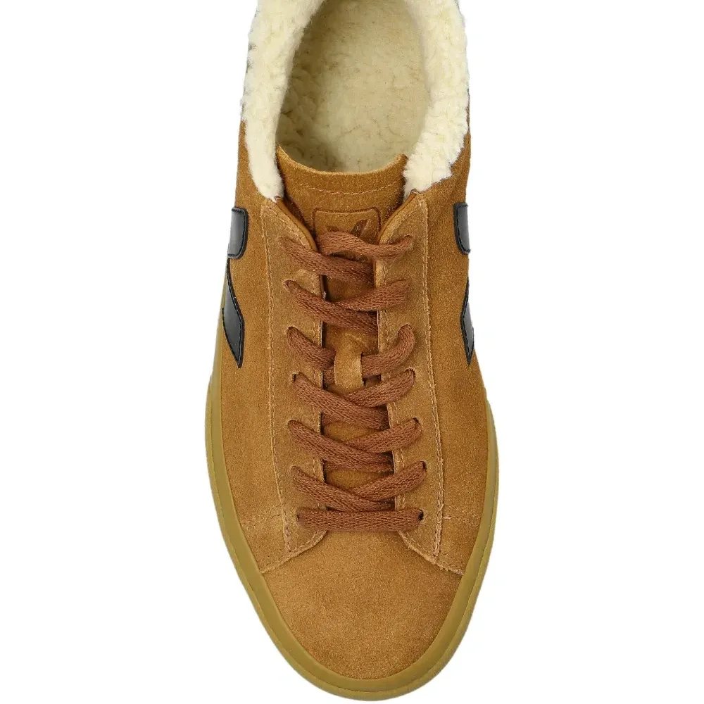 Кроссовки с логотипом