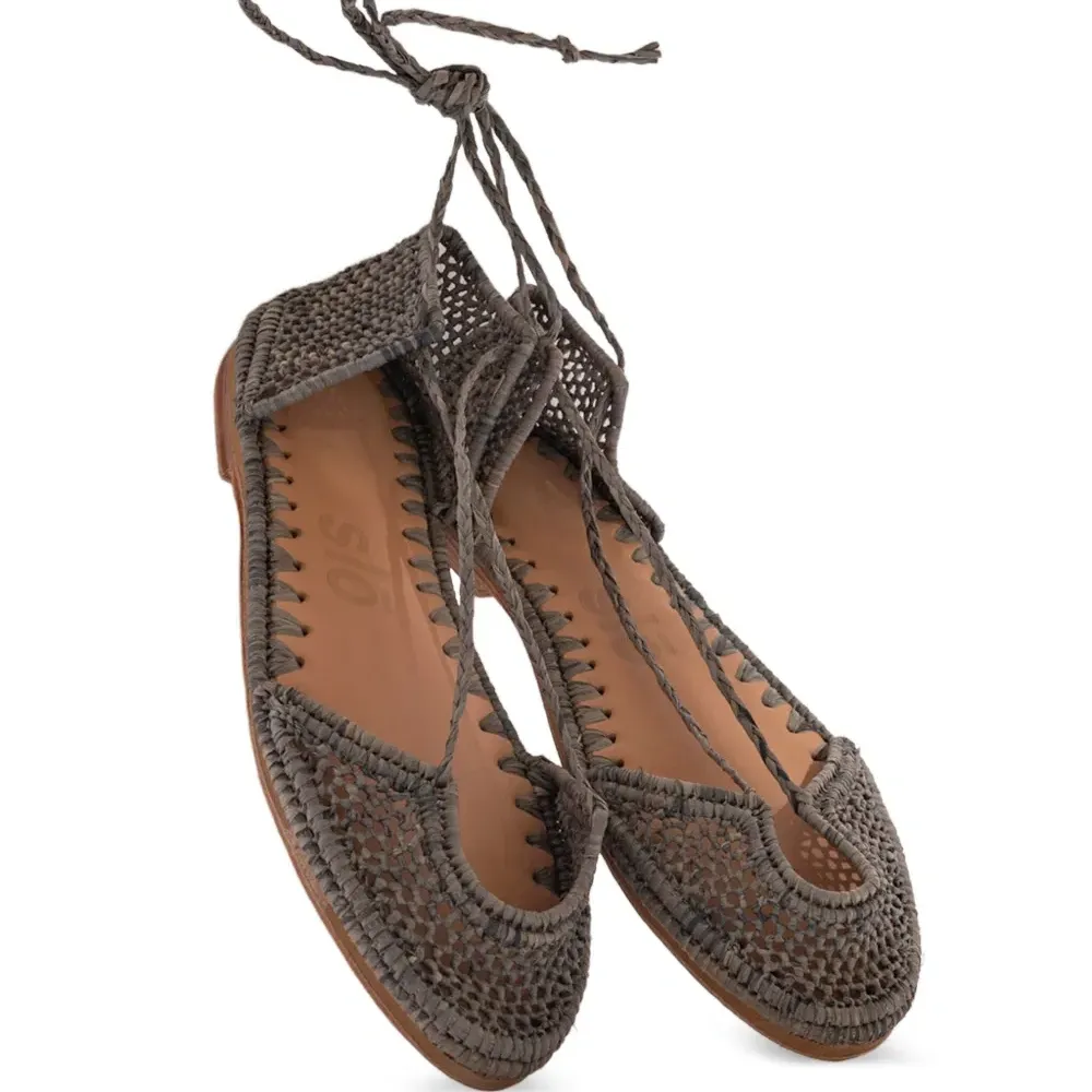 Плетеные туфли