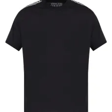 Футболка с полосками на плечах