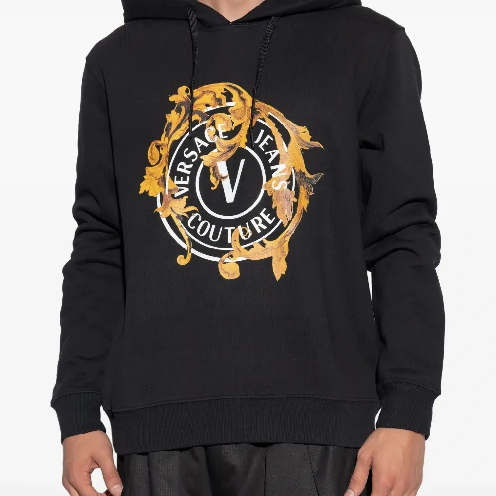 Худи с логотипом