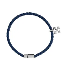 Кожаный браслет с подвеской в виде стрел Кожаный браслет с подвеской в виде стрел