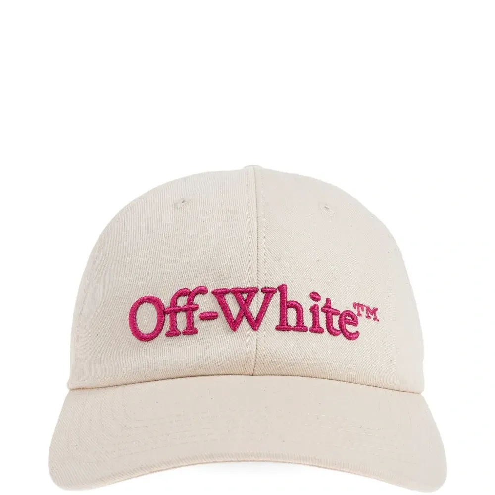 Бейсболка с вышитым логотипом