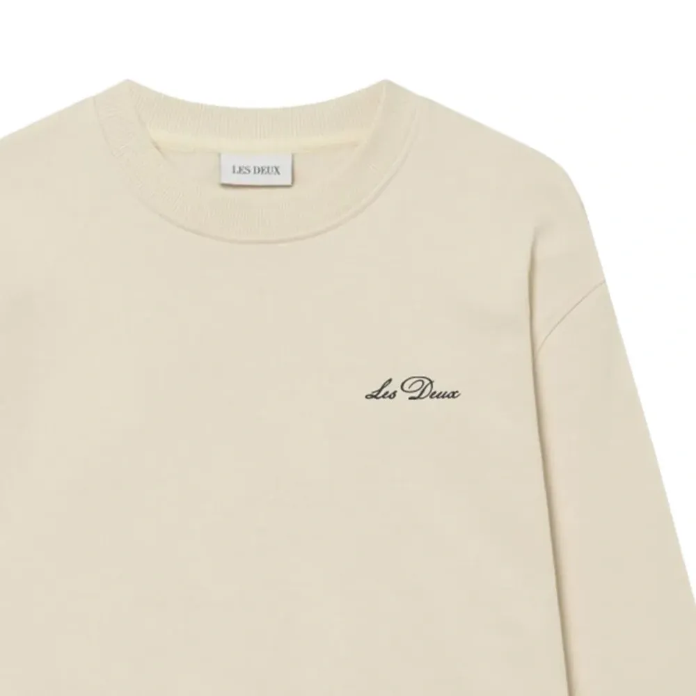 Толстовка с круглым вырезом и логотипом