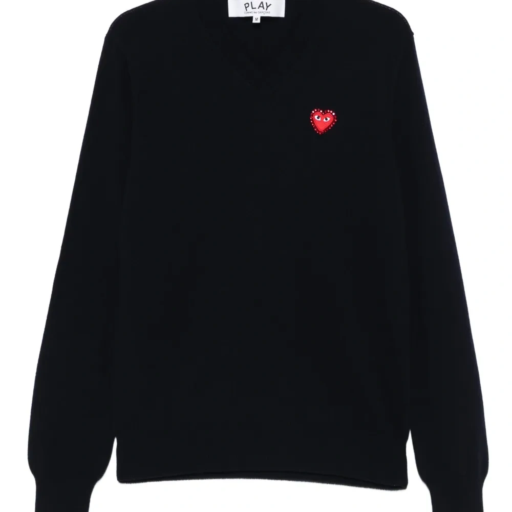 Свитер с V-образным вырезом