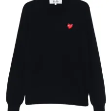 Свитер с V-образным вырезом