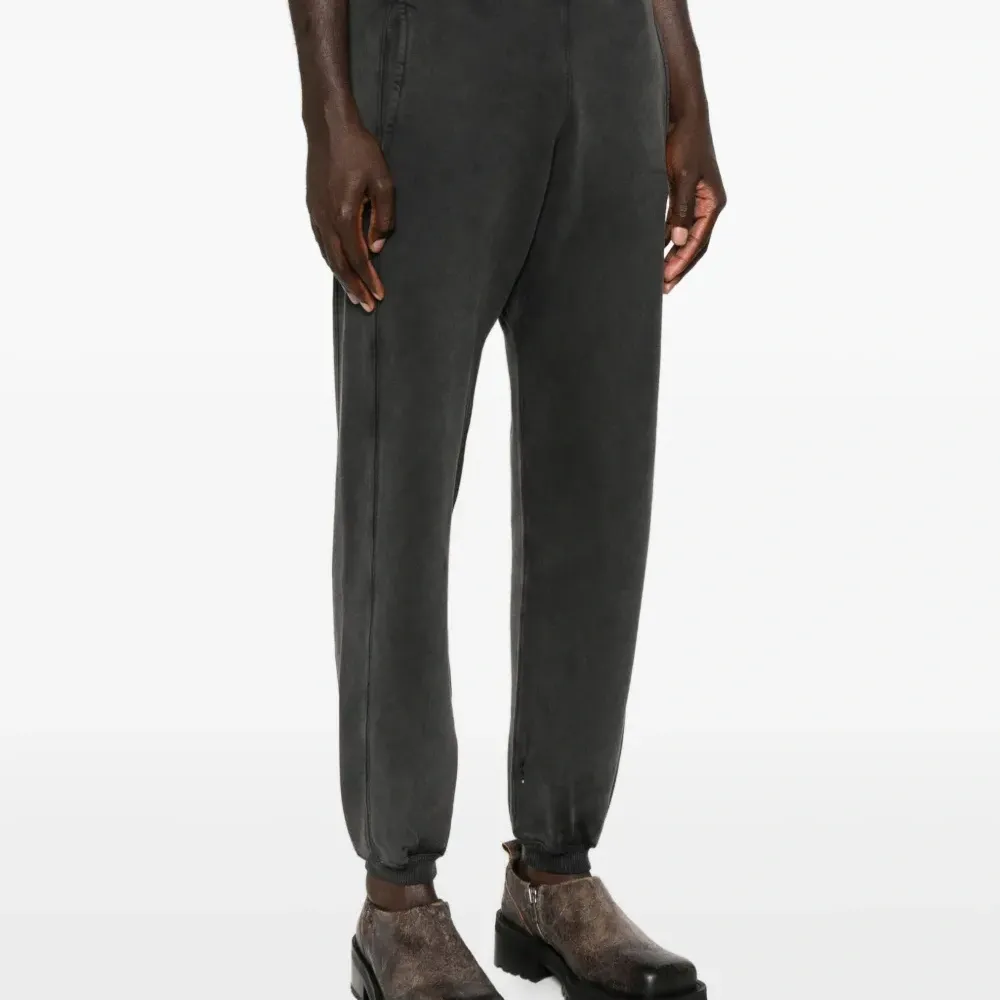 Спортивные брюки É с лампасами