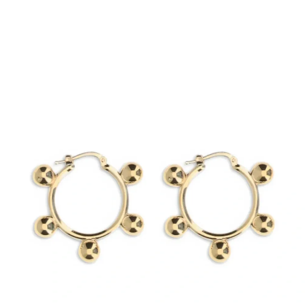 Серьги-кольца с бусинами