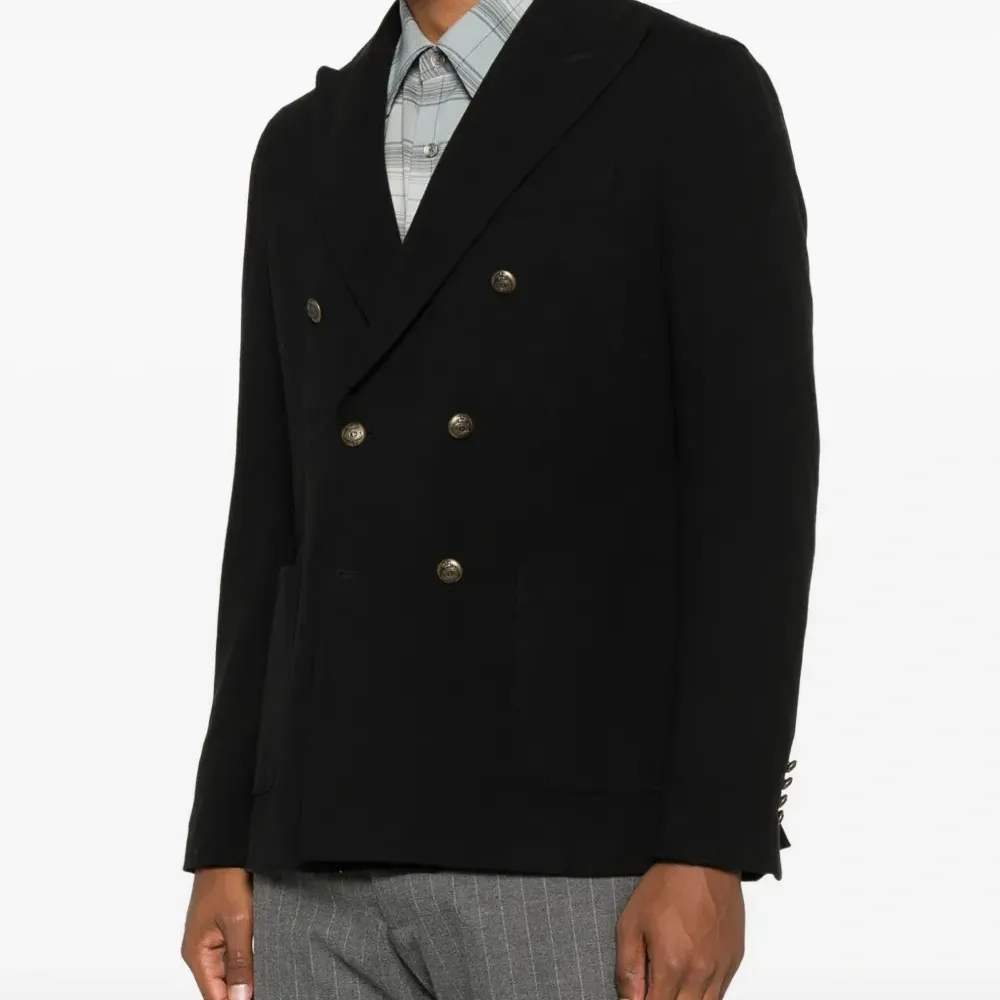 Двубортный пиджак