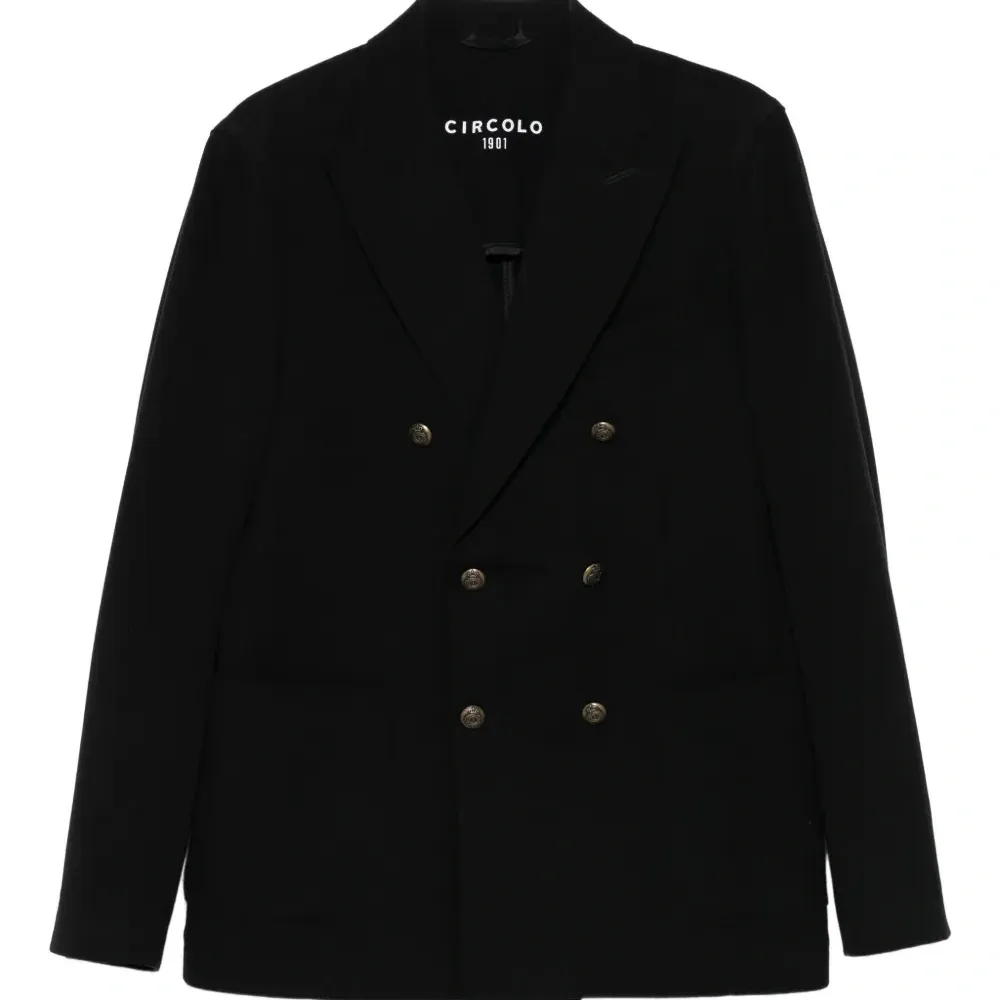 Двубортный пиджак