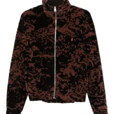 Велюровая спортивная куртка