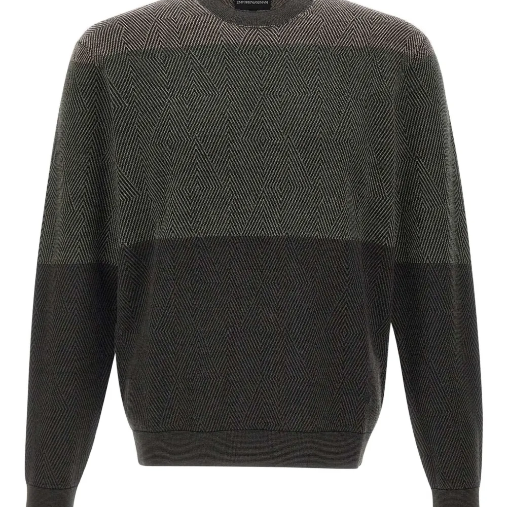 Шерстяной свитер с узором в ромб