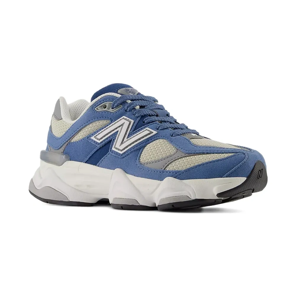 Кроссовки 9060