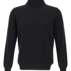 Свитер с высоким воротником Свитер с высоким воротником