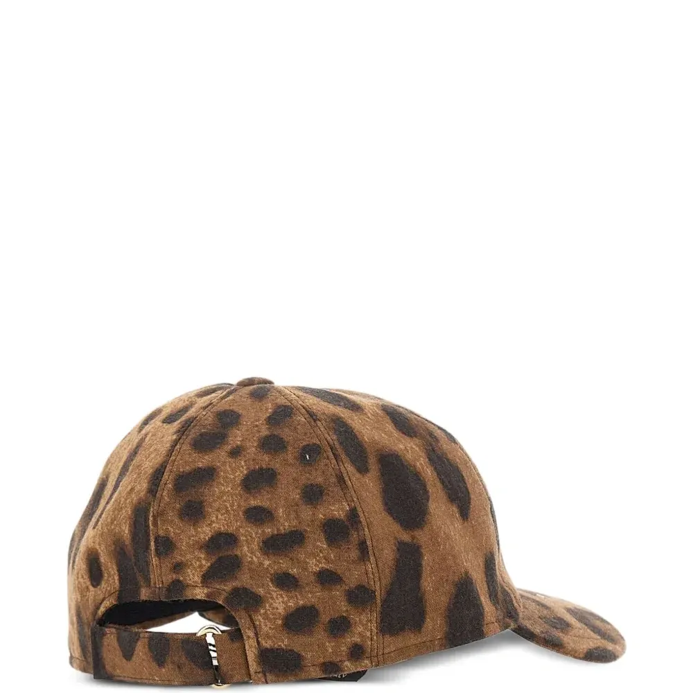 Бейсболка с леопардовым принтом