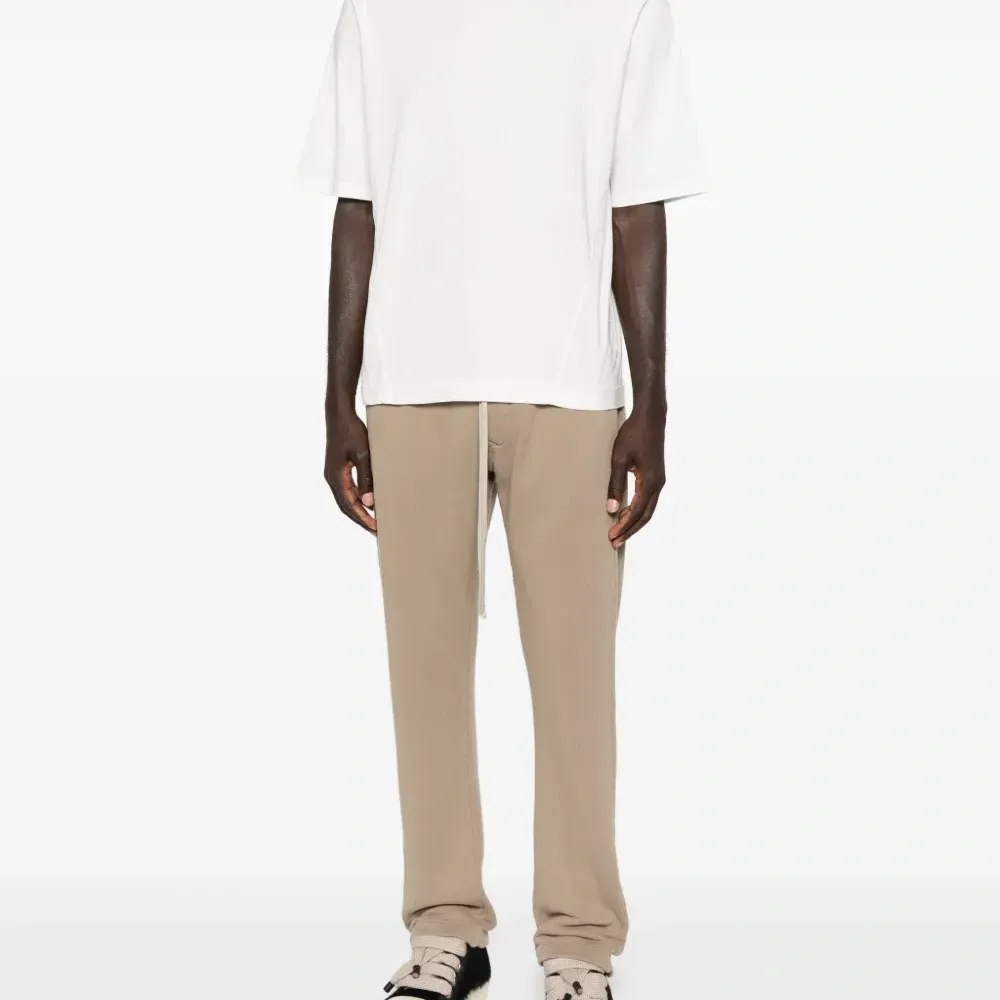 Футболка с короткими рукавами