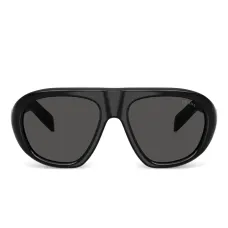 Солнцезащитные очки с затемненными линзами