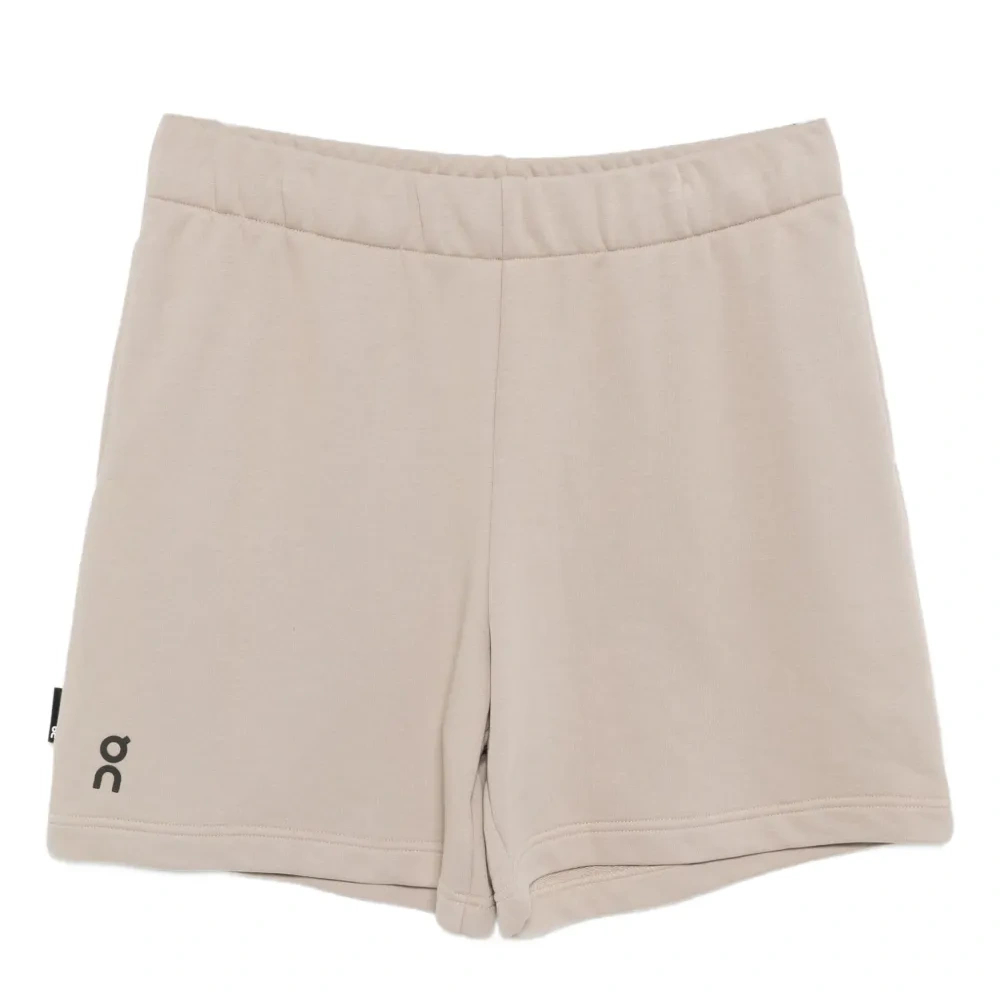 Спортивные шорты Club