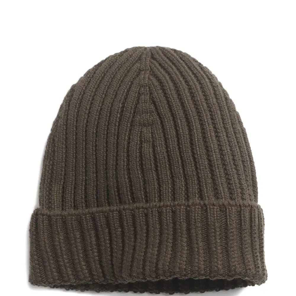 Кашемировая шапка бини в рубчик